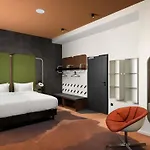 Hotel - Handwritten Collection