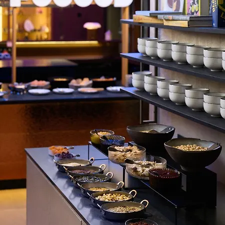 - Handwritten Collection Hotel 4*