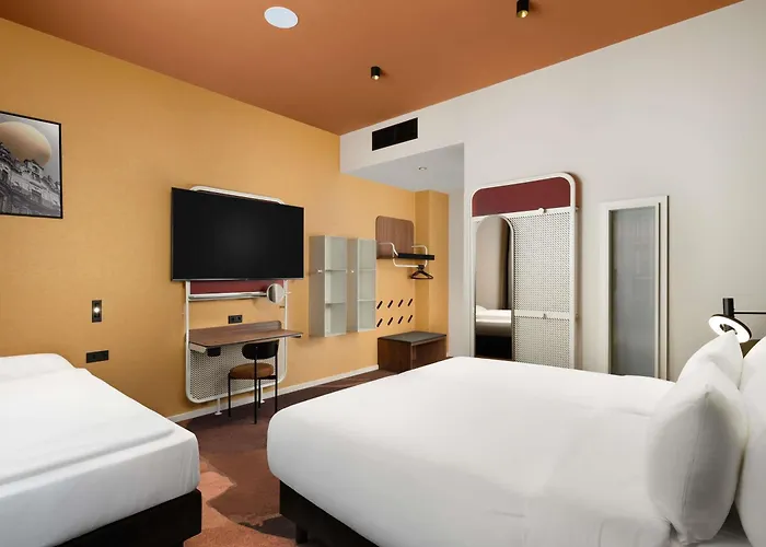 - Handwritten Collection Hotel Budapest