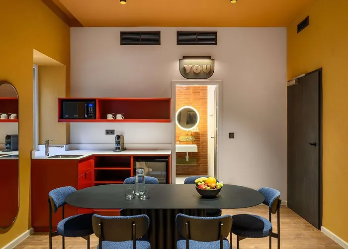 - Handwritten Collection Hotel 4*
